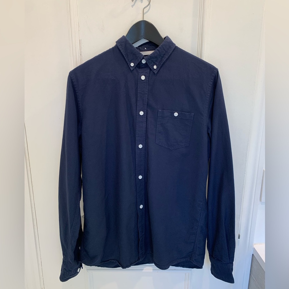 Norse Projects Navy Anton Oxford shirt. Size Medium